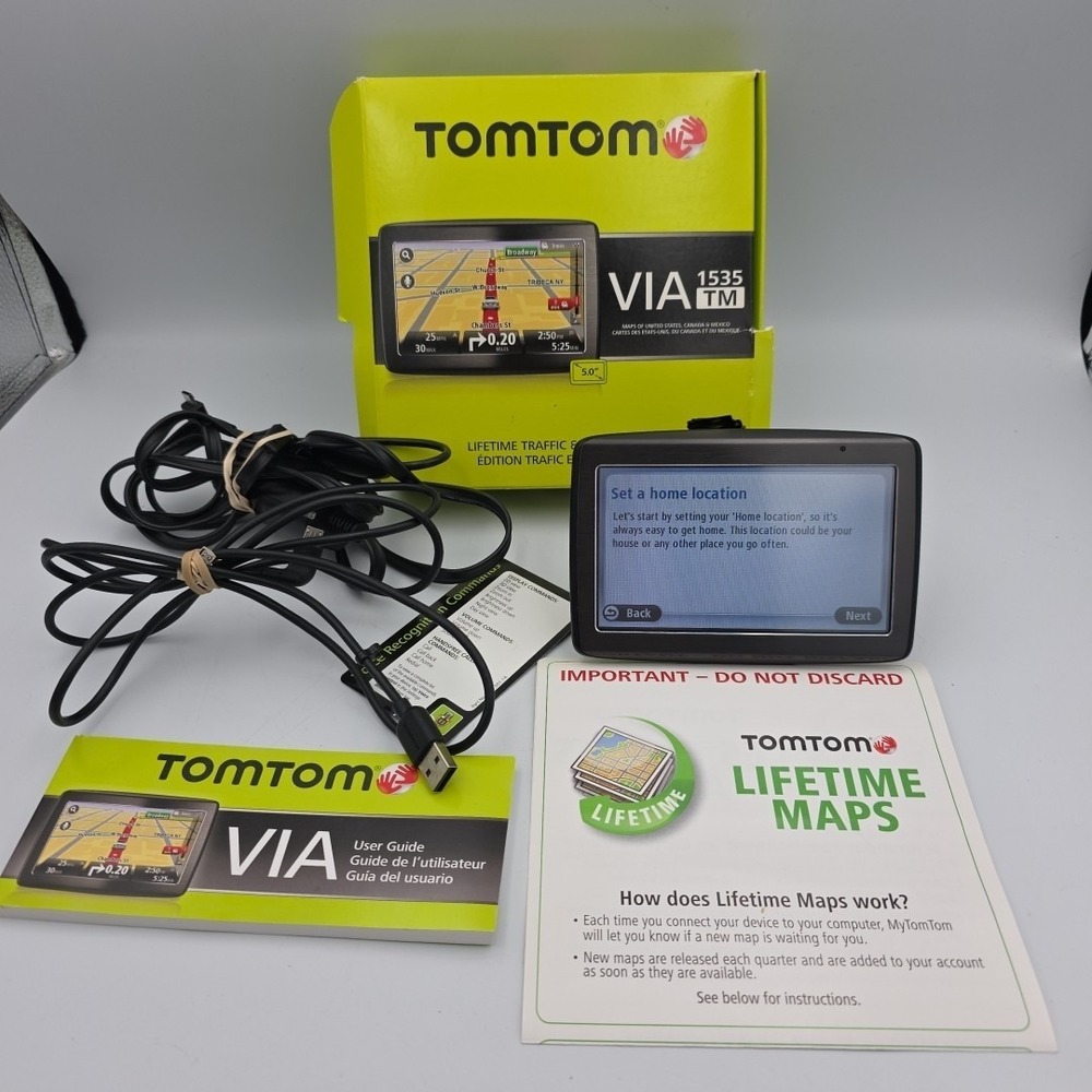 TomTom 1535M Car GPS 5" LCD USA/Can/Mexico. Life Time Traffic‎ And Maps Edition.